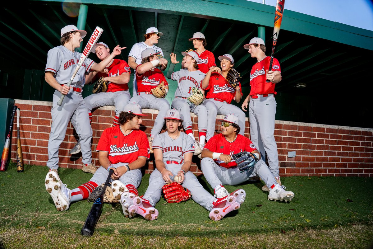 The Woodlands Baseball Looking 👀 Tough

#vypecampus