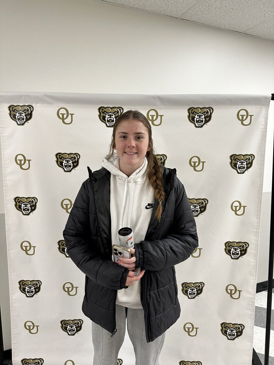 Had a great time at the @OaklandWSOC @JuanPaFavero ID+ camp today! Thank you coaches! #gogrizzlies🖤💛