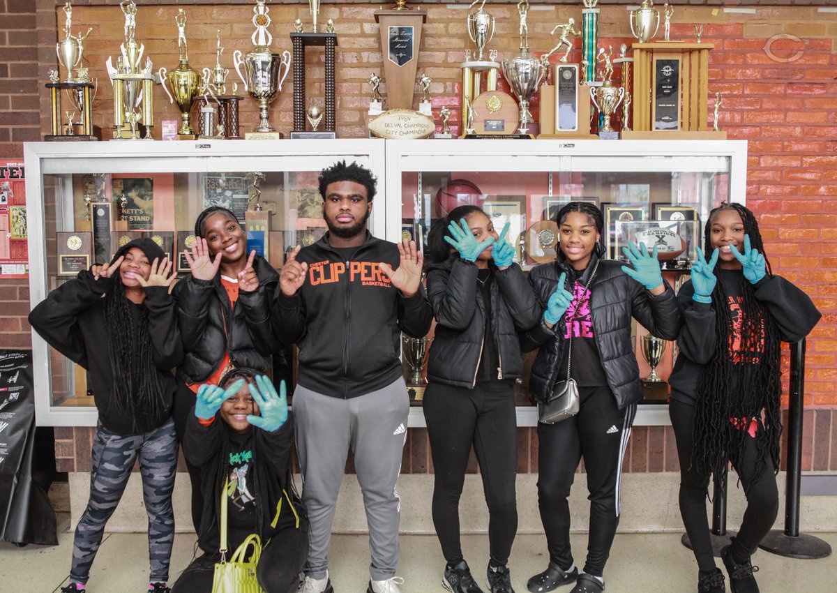 Del Val League tweet media