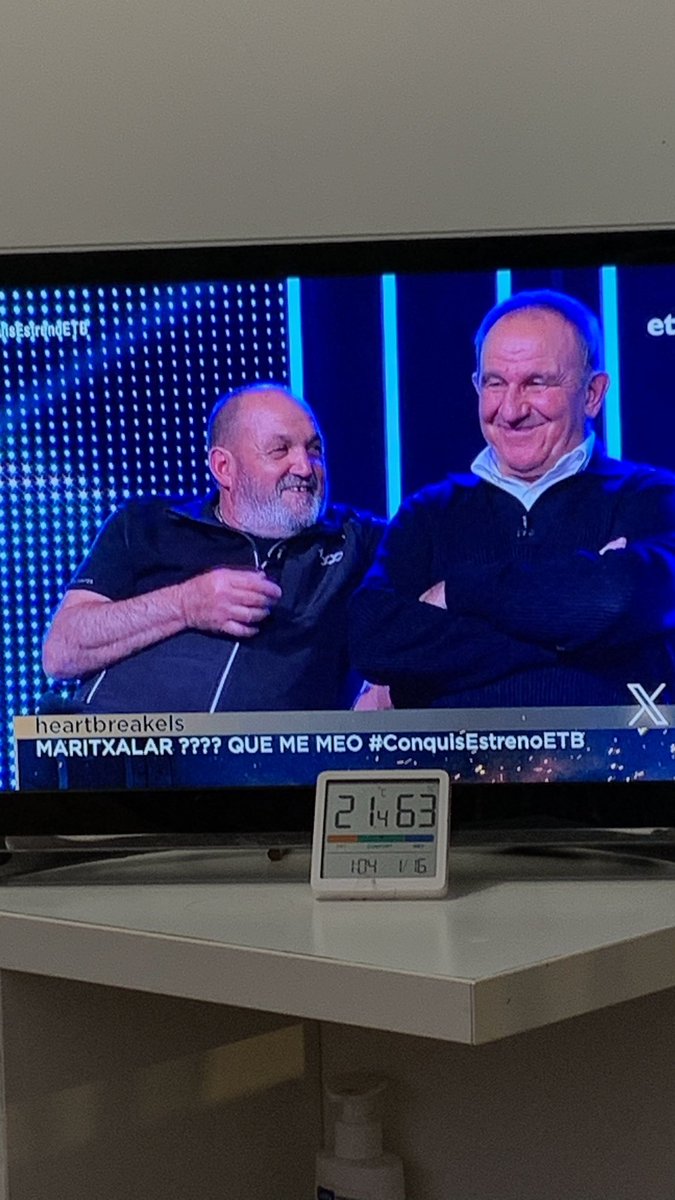 pitufloris's tweet photo. Van pedo, no tengo pruebas pero tampoco dudas jajajajjajajajajajajajajajajja. ♥️♥️♥️♥️♥️♥️♥️♥️♥️♥️ #ConquisEstrenoETB https://t.co/do1wKIhSPE
