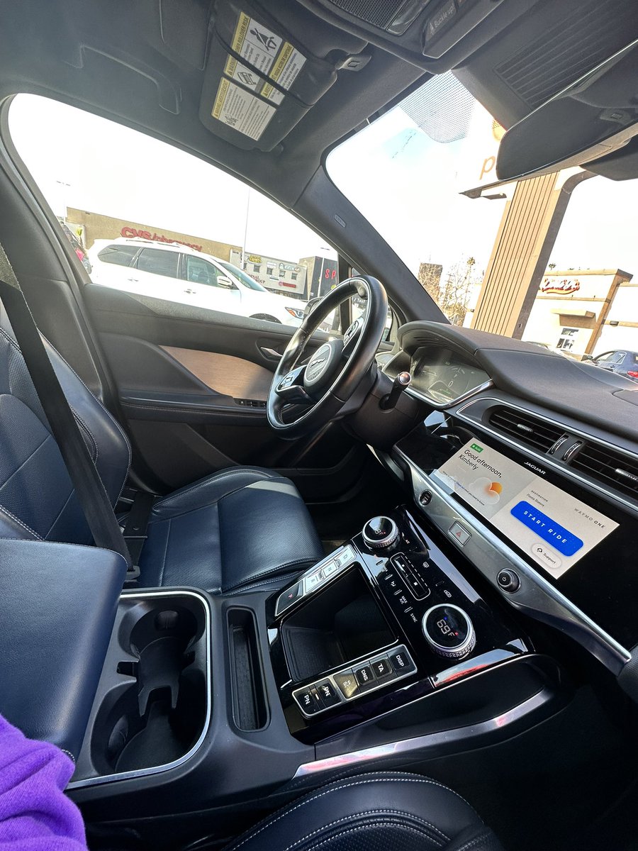 KimbengKimmy's tweet photo. Got a chance to ride Waymo today. Super stressful trying to book a ride with the busy and long wait times but overall such a cool experience! So many people were staring at us/the car lol https://t.co/GbzmamXKSZ