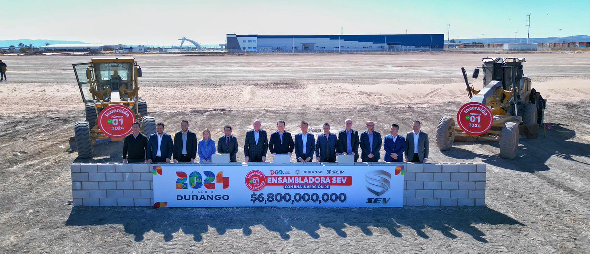 En Durango 🇲🇽, #ImpulsoGlobal acompañó al gobernador @EVillegasV en la primera piedra de la ensambladora de EVS de SEV 🇲🇽🇨🇳 . Además de su aporte monetario, esta inversión generará desarrollo con empleos bien remunerados e innovación, así como sustentabilidad ♻️ ¡Felicidades!