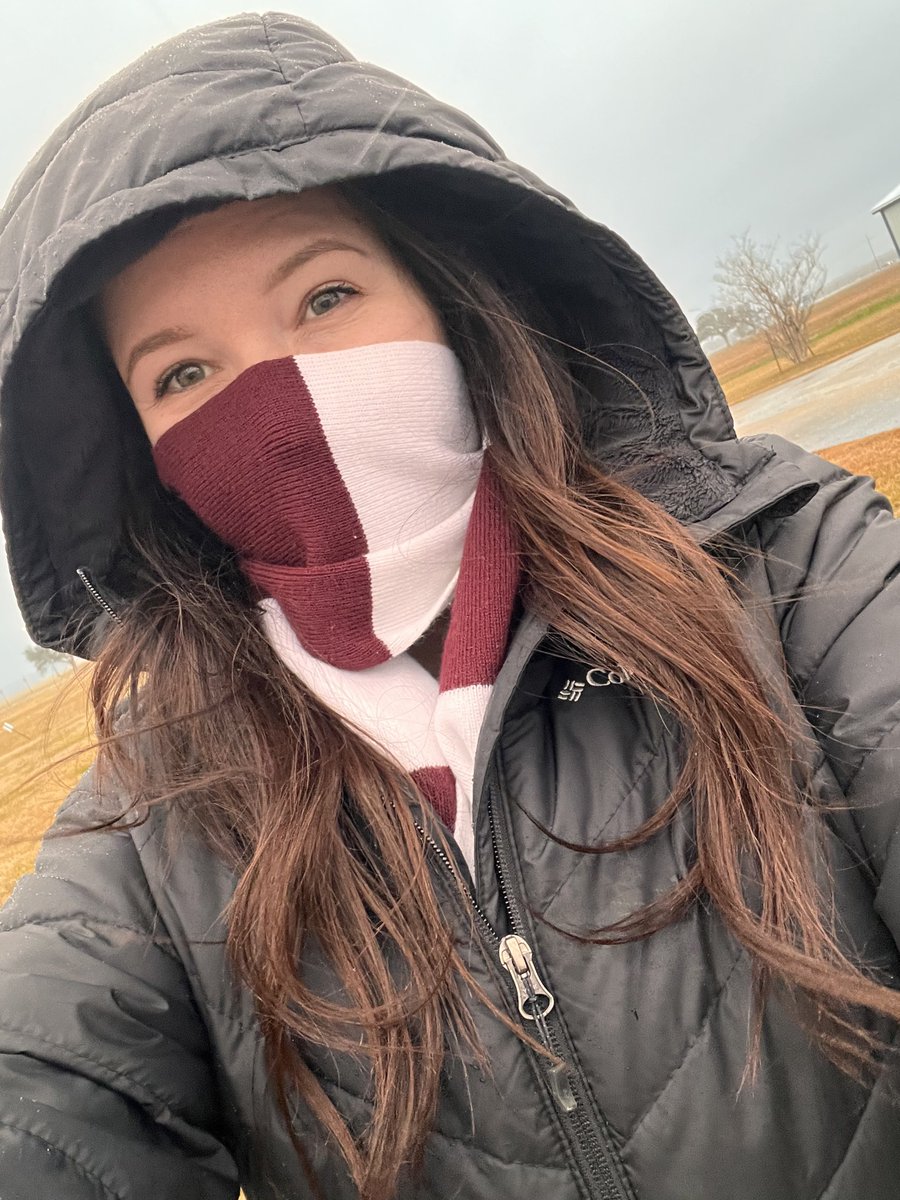 The cold is here!! 💙🩵 now for a night of DSS and ice road (Louisiana)truckers.