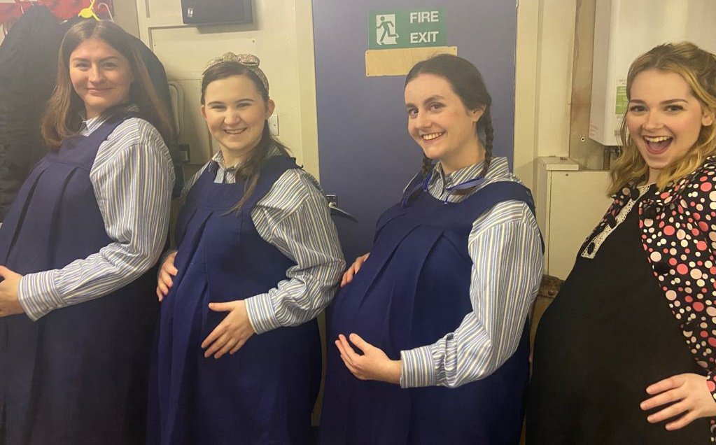 GarrickWfld's tweet photo. We continue to be exceptionally grateful for Chelsea, who has played our Queenie for 3 performances now! Ah, the fun of live theatre 🎭 https://t.co/3yODnS8kHg