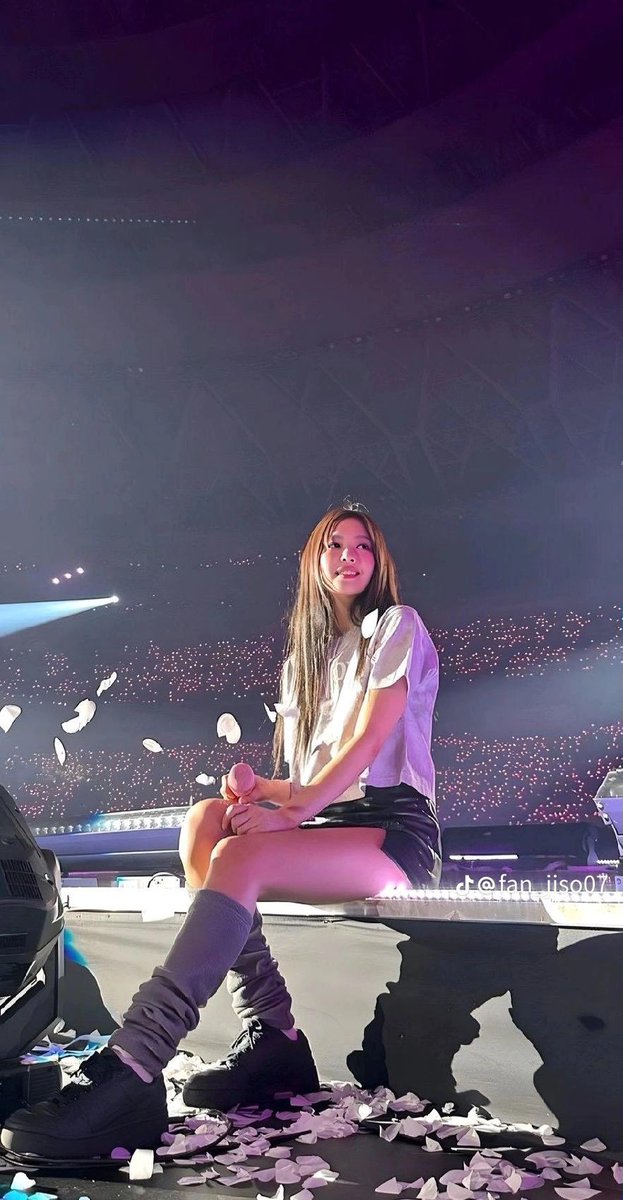 debbyyunanda's tweet photo. Happy Jendawgday jennieyaaaaaaa
Miss Korea Jenny Day
#MoonlightJENNIEDay https://t.co/a204TAcbBW