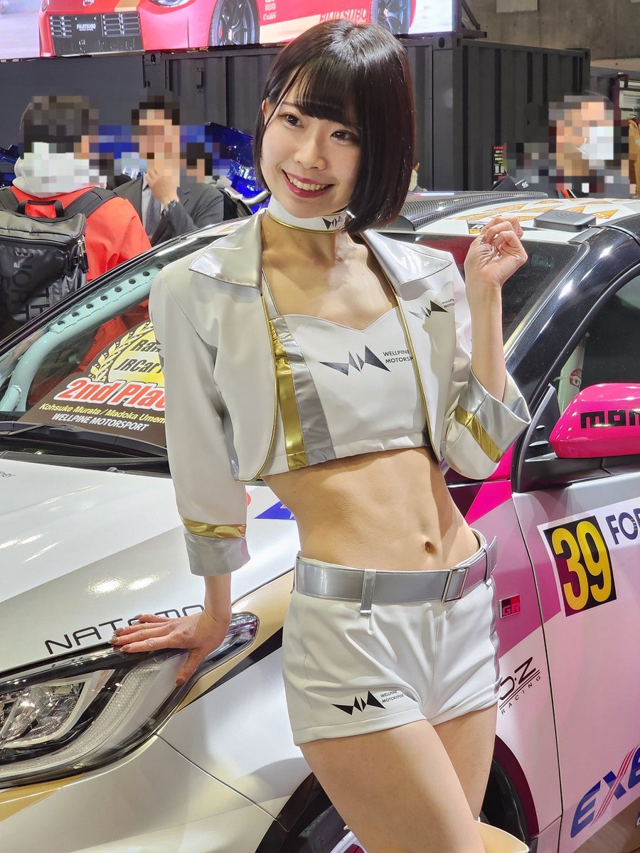 BwABMHsgr4LQM8f's tweet photo. 東京オートサロンに初めて遊びに行ってきました。
今回は一条はなさんも参加されるということでテンション上げってしまいました。
初めて生で見る一条はなさんはスタイルよくてかわいすぎでした。
インスタもチェックしたいので始めます!!!
#一条はな
#東京オートサロン2024
#EXED https://t.co/ueGxzGxf51