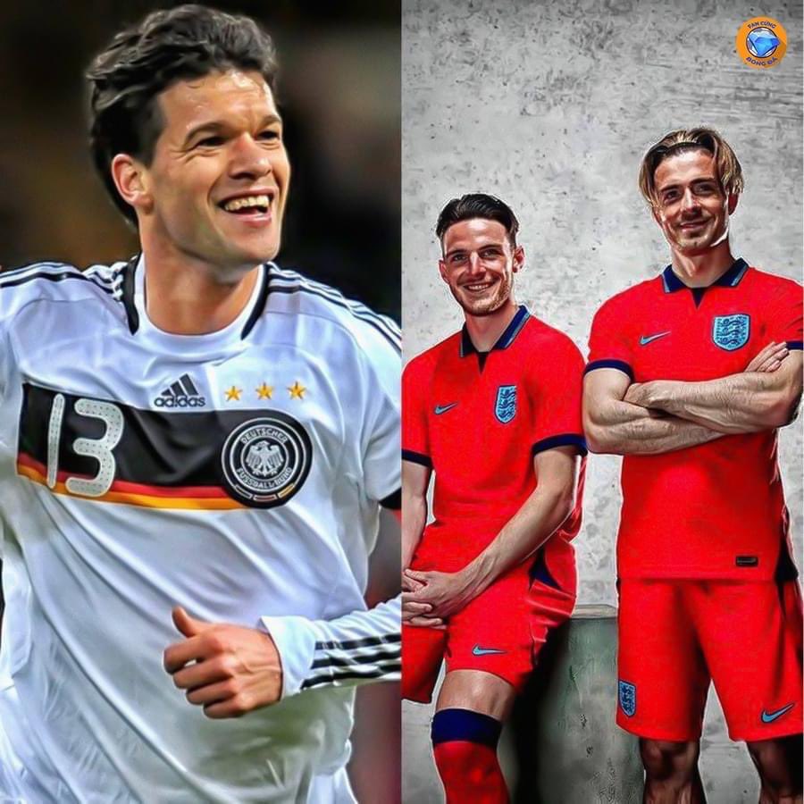 Long101092's tweet photo. 🇩🇪 Michael Ballack:

"Áo của tuyển Anh rất đẹp, nó đẹp hơn cả tủ đựng danh hiệu của họ. Đức, Brazil hay Argentina luôn chú trọng đến truyền thống quốc gia và tủ danh hiệu của họ lúc nào cũng đầy ắp. Chúng tôi tập trung vào xây dựng tài năng, còn tuyển Anh tập trung tạo ra những người mẫu."

Sai thế nào được 😅
