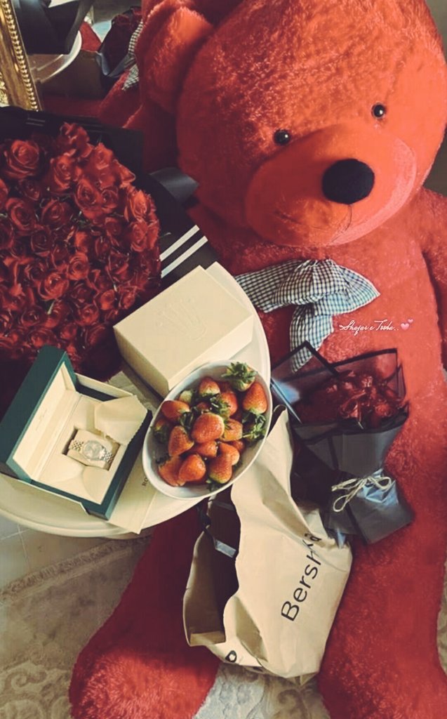 ㅤㅤ

ㅤㅤ🅷🄰🄿🄿🅈 𖦹 🄱.🅳🄰🅈
ㅤㅤㅤ🎁ㅤ⤹ㅤto ʏou *  ꒷ ꒦
ㅤㅤ 𝅃 thısㅤısㅤʏouɾㅤ𝙙αʏ 𝅃  

ㅤㅤ