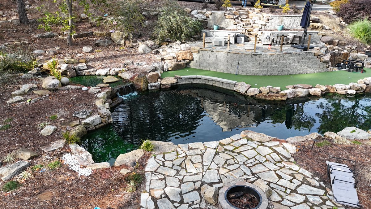 PinehurstPros's tweet photo. 🌟🌿 Big Reveal from Pinehurst Turf Pros! 🌿🌟
Thrilled to share our latest project success in Southern Pines, NC (28387)! 🏡☀️ We've transformed a client's backyard oasis into a spectacular summer playground, focusing on fun and low maintenance for the whole family! 🎉👨‍👩‍👧‍👦 https://t.co/HCSUAZw0Uw