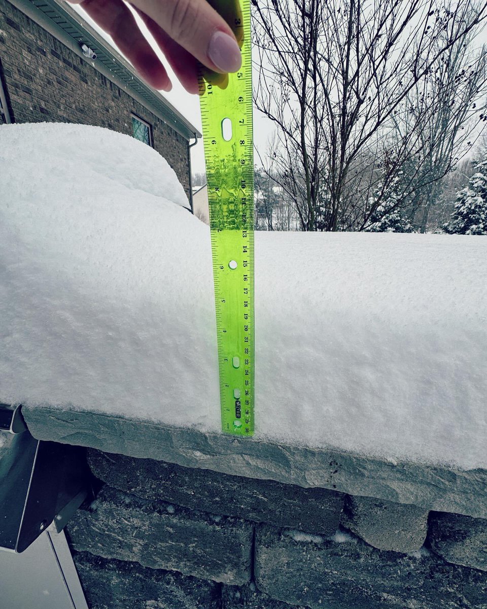 dnjanus's tweet photo. @shamnadoes @NashSevereWx @NWSNashville Today in Nolensville! https://t.co/2e57FIcUqB