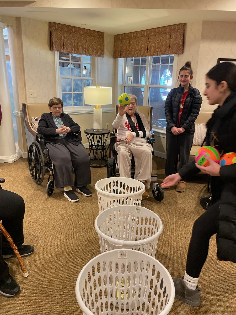 The Lady Red Hawks held their annual service day, rather than practicing, at Sunrise Assisted Living in Rochester. Thanks to Jo, we were able to celebrate a sports day and hear stories from residents about what playing sports was like 50+ years ago for them. Go Hawks! #asone