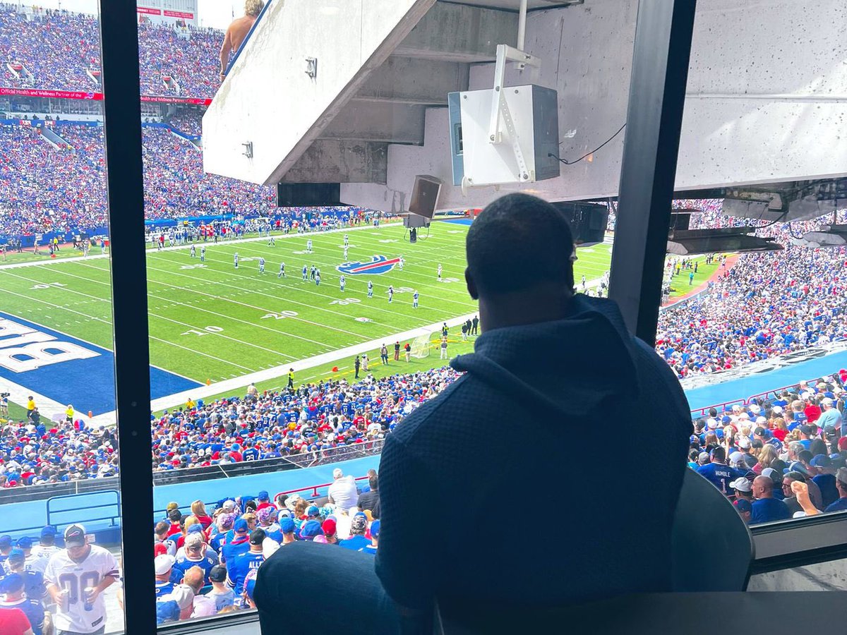 GregVorse's tweet photo. The view I need Taylor Swift to have next week. https://t.co/6sGthLwi2F