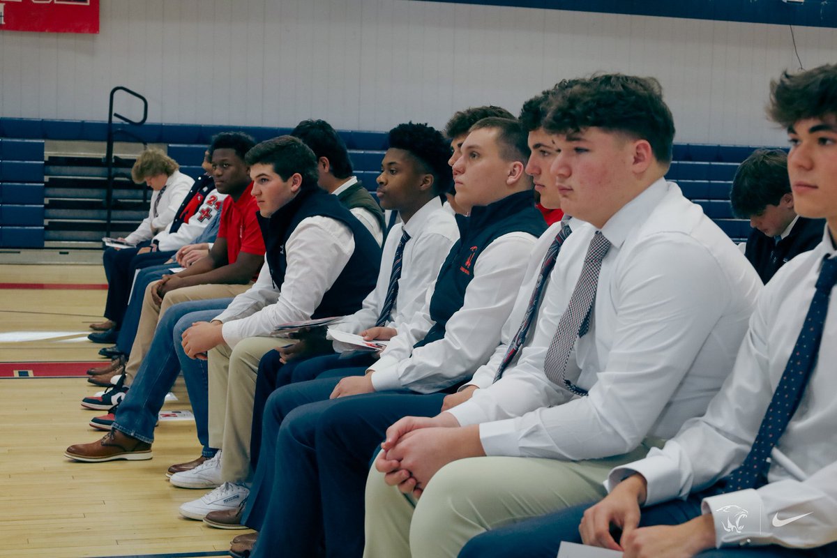 2024 San Joaquin Memorial football team banquet. #SJMFootball | #Team79 | #CommitmentToBrotherhood