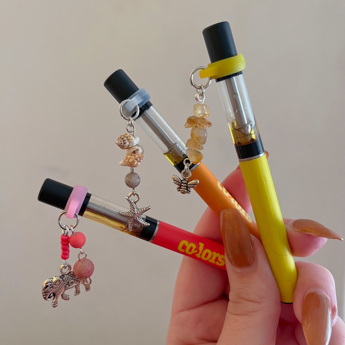 seekin_sunshine's tweet photo. open for custom vape charms 🌈🫶🏻 https://t.co/RYgd8xSeYH