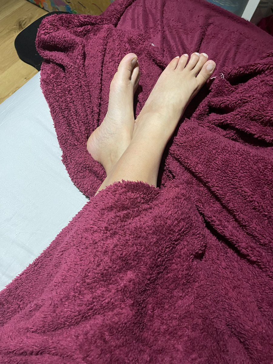 pai__ya's tweet photo. #feetseller #feetworshi̇p #feet https://t.co/DGEhCHADYw
