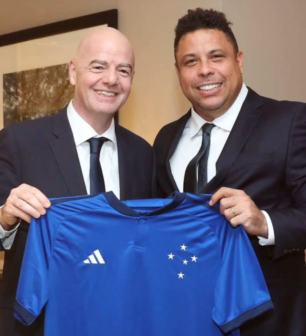 O trabalho de Ronaldo vai muito além de reestruturar o Cruzeiro dos danos sofridos no passado. Ele fortalece a imagem do clube e a leva para os lugares mais notáveis. 

Ronaldo é sinônimo de influência e importância. É grande nome do futebol mundial. E o Cruzeiro está com ele.