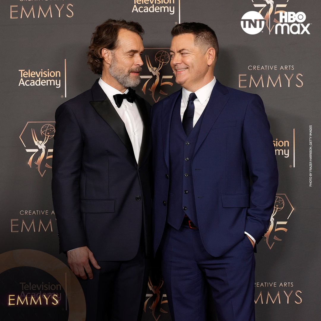 TheLastOfUsBR's tweet photo. 🚨 FRANK &amp; BILL #TheLastofUs

Murray Bartlett e Nick Offerman no tapete vermelho do #Emmys https://t.co/EoMXAu5GnO