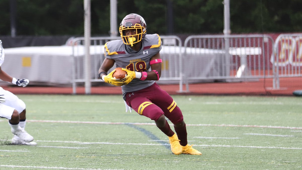 After a great visit and talk with <a href="/Wolves_CoachAB/">Coach Aaron Benson</a> I am blessed to receive an offer from Alvernia University ! 
 <a href="/CoachAzz/">Steve Azzanesi</a> <a href="/PHSCardsFB/">Plainfield High School Football</a>