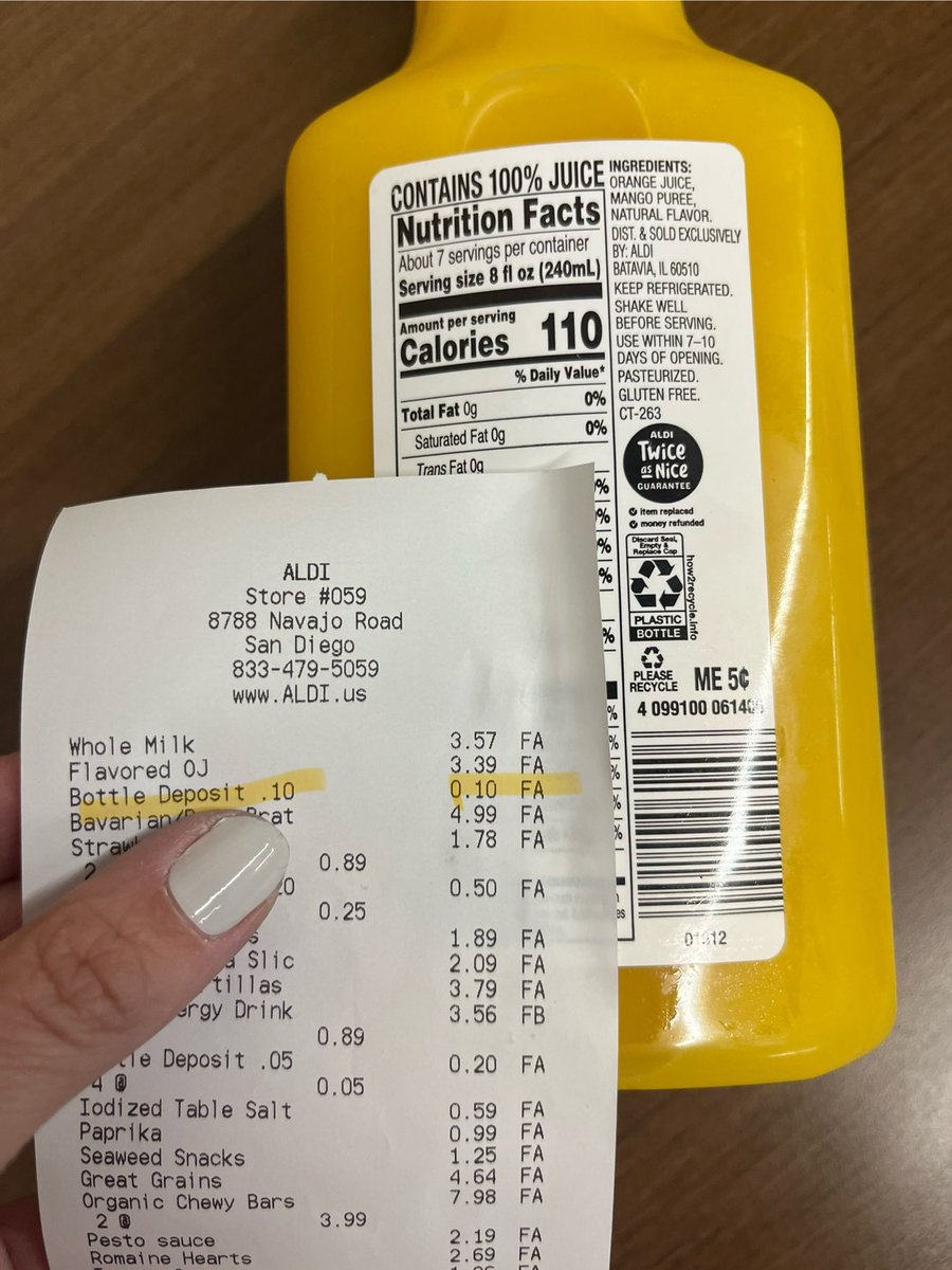 freuerin's tweet photo. Hey @AldiUSA, why do I have to pay a $0.10 bottle deposit when the bottles itself say “please recycle” and don’t have CA CRV on them? https://t.co/Bjm81g4ib9