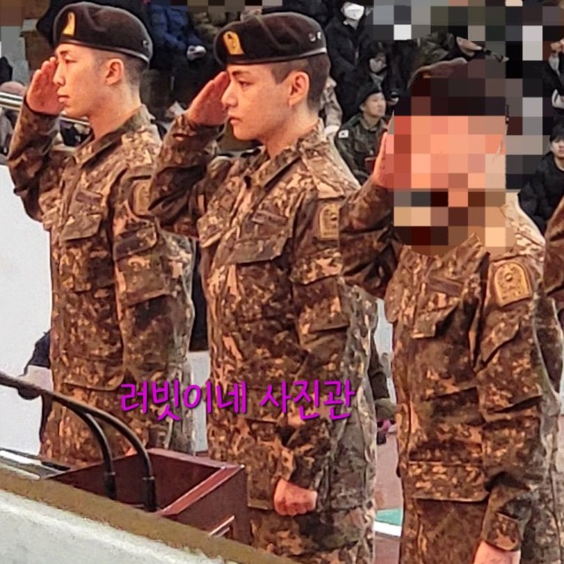 [completion ceremony] 240116 
congratulations rm and v!
#BTS