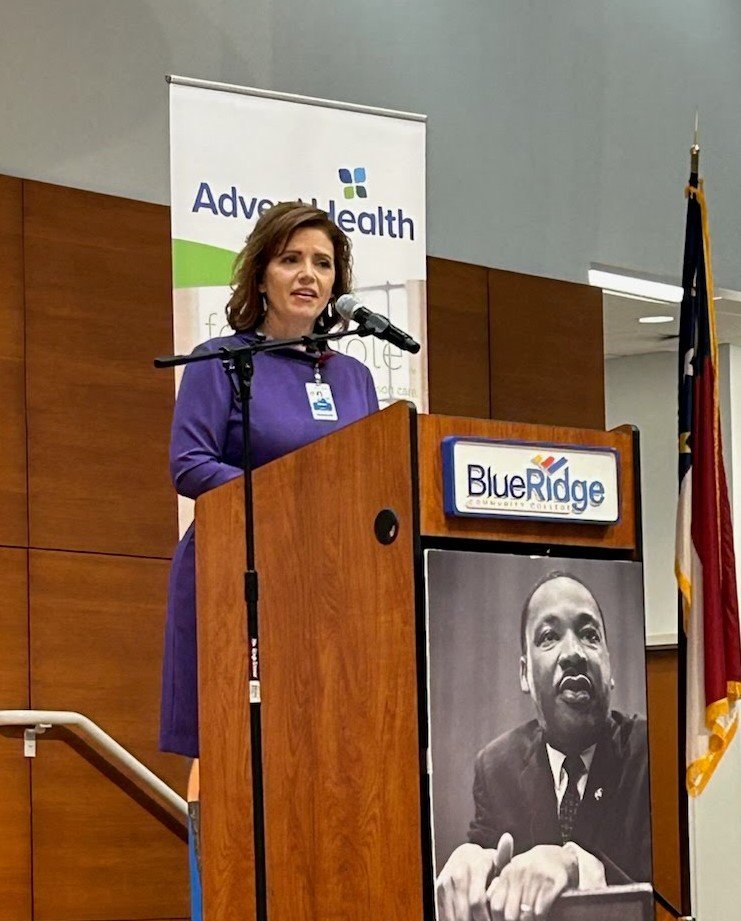 VictoriaDunkle's tweet photo. Bringing the Dr. Martin Luther King, Jr. holiday to a close with inspiration to "Never Forget" the work of Dr. King. Thank you @AdventHealthHVL for being presenting sponsor of The Henderson County Martin Luther King, Jr. Unity Breakfast. https://t.co/epPNC5zevM