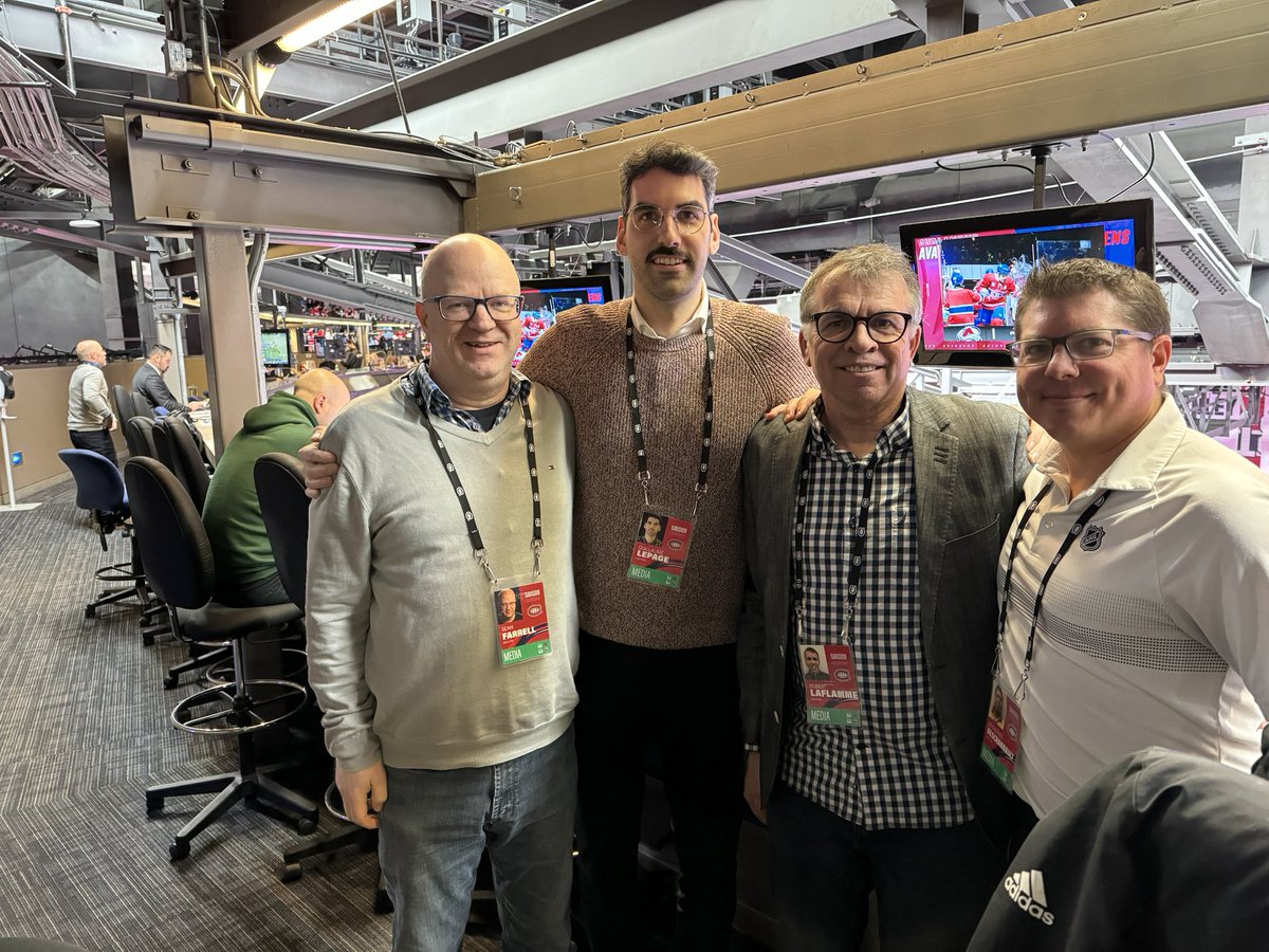 GLepageLNH's tweet image. Le LNH.com perd son centre de premier trio, ce soir. Après 35 ans de carrière, @bobthefire couvre son dernier match!

Un mentor, un ami et un confrère apprécié de tous qu’on devra remplacer par comité! 🫡 @LNH_FR