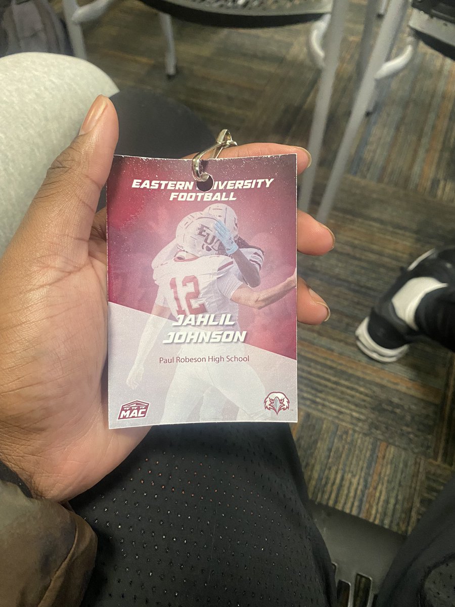 jahhhh35's tweet photo. I had a amazing time visiting eastern university https://t.co/8jlLfRufce