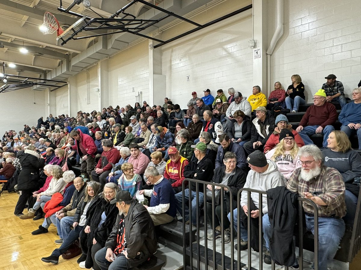 It’s Caucus time, Iowa! I’m so proud of the turnout in Montgomery County this evening. Make your voice heard! #IowaCaucus