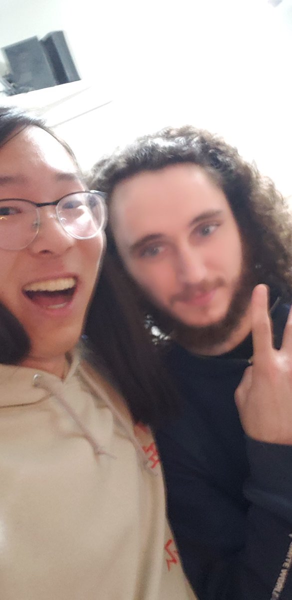 akataig's tweet photo. Trapped in the airport so I might as well post some pictures. Worlds was an absolute blast and I can't believe I finally got to meet the amazing people I've looked up to for so long. BIG shoutout to the boys for everything https://t.co/KI6OMTwjGL