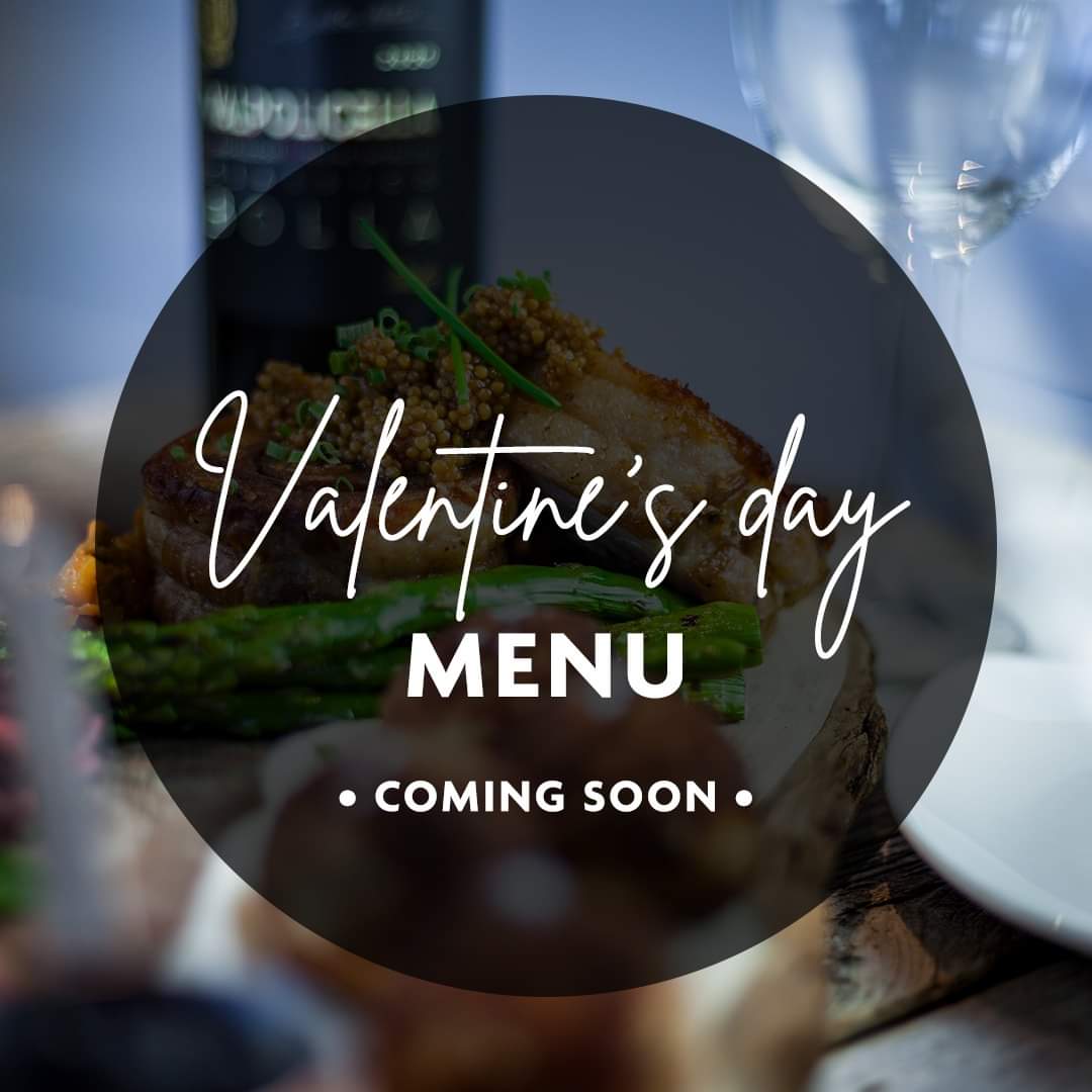 Stay tuned for another deluxe Valentine's dinner this February! 💘🍰❤ With a special menu (for that special someone) & the best of Biagio's local & international ingredients, it's an experience you won't want to miss.
But what will it be?🍝👀🎁🧐
#ValentinesDay #ValentinesDinner
