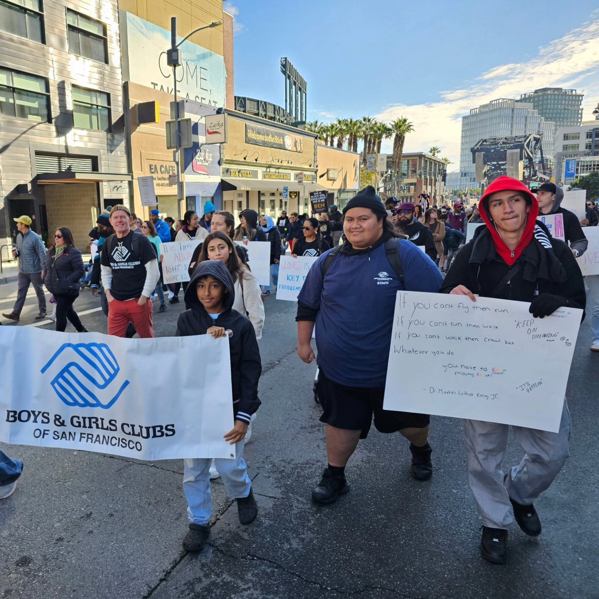 MichaelBenVuong's tweet photo. It's always an honor for us to be a part of #SanFrancisco Martin Luther King Jr March.  Thanks again for having us! #KeystoneClub #TorchClub #DayOn #Service #Tenderloin #TenderloinClubhouse #TLClubhouse #TheEyesHaveIt #TheIsHaveIt #GrowingGains #BeGreat #BGCA #MLK https://t.co/TapLsg8hOo
