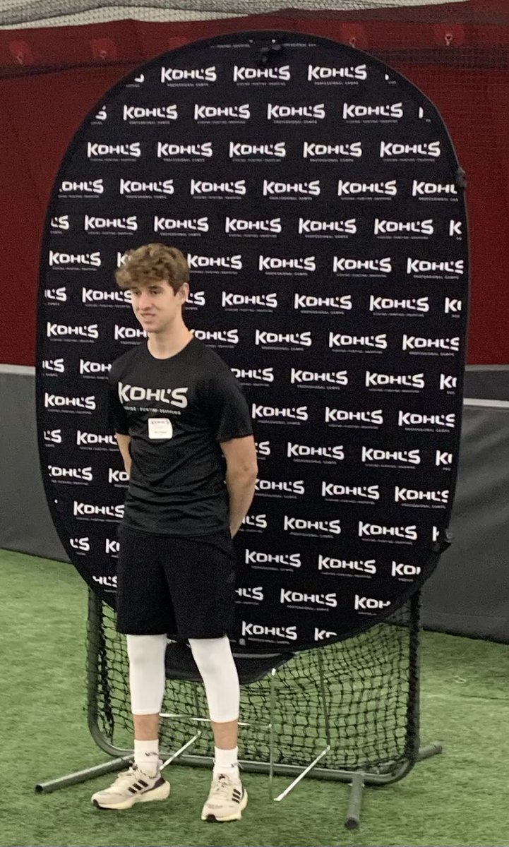 MYaggs_23's tweet photo. Had a great day @KohlsKicking Midwest Showcase.  The best competition from nearly 20 states can really bring out your best. @Coach_Radke @CoachCKohls @LourdesAcademy @kevinwopat https://t.co/n8tp3ovCAD