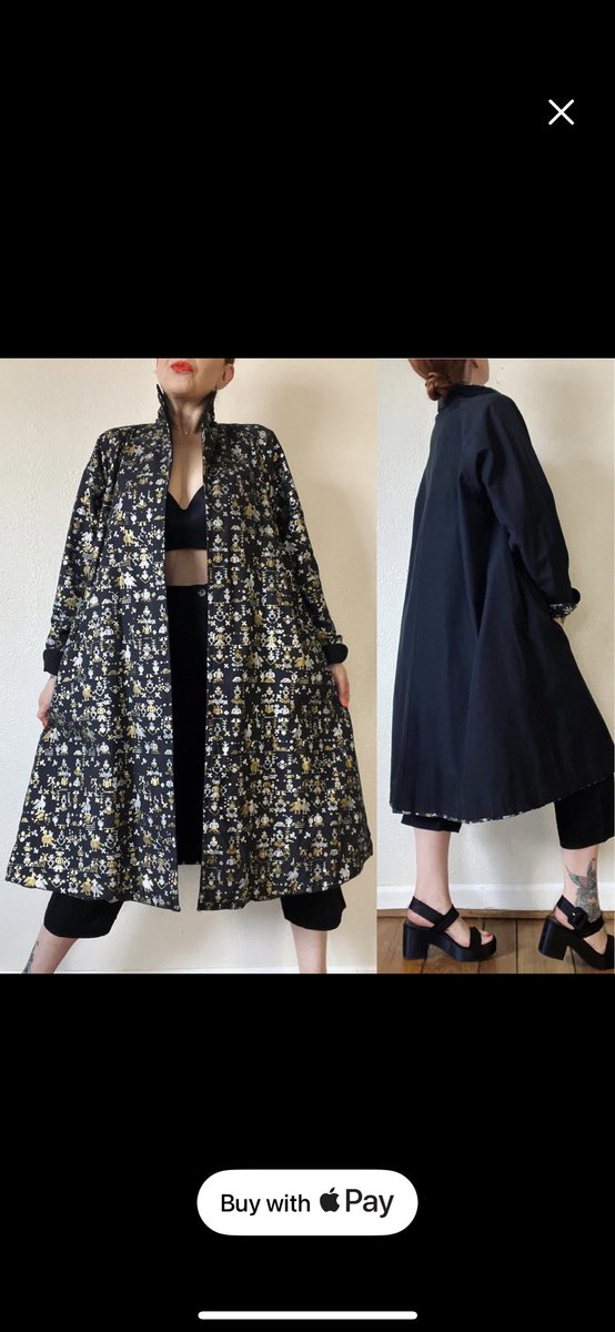ScheduleJay's tweet photo. @gothspiderbitch Because of this post, I ended up finding and buying this coat on Etsy 💕 https://t.co/pLb9hMXAiE