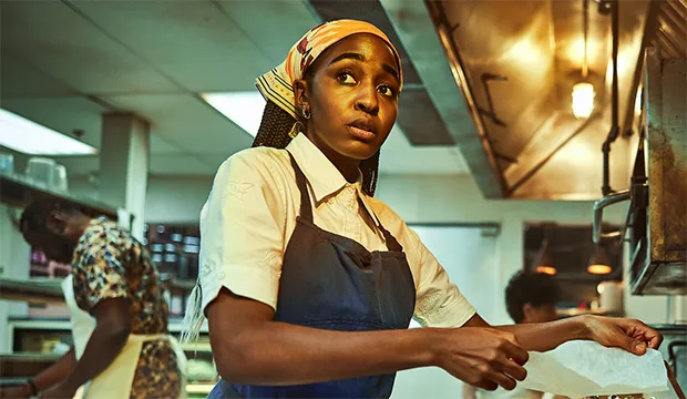 CultureCrave's tweet photo. Jeremy Allen White, Ayo Edebiri, and Ebon Moss-Bachrach have all won their first Emmys tonight for #TheBear 🧑‍🍳 https://t.co/Z7TyiFeehO