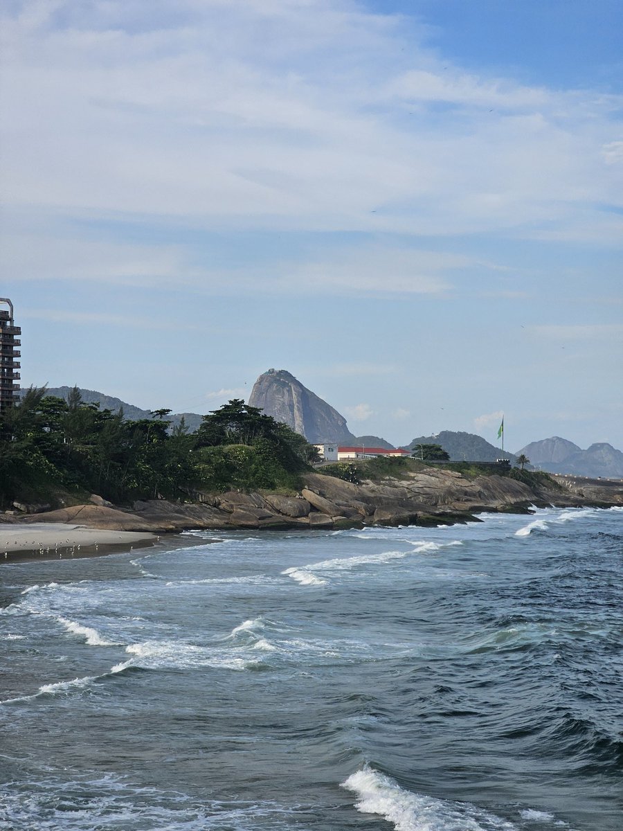 leandrourlan's tweet photo. É sobre o Rio que tem perfil de mar https://t.co/TLu3U1l8L1