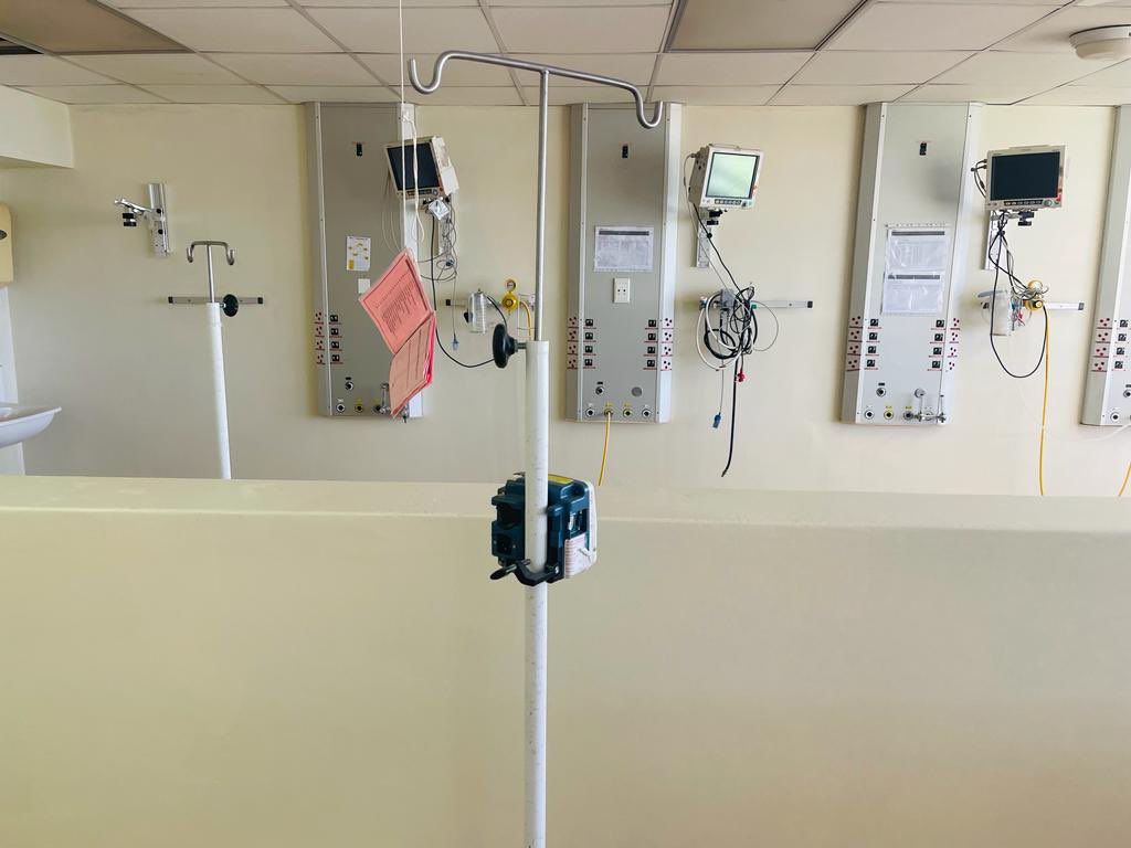 major_tech's tweet photo. Removal of old Aircon Fan coils units, patching of holes, repainting and fixing ceiling at Queen Nandi Regional Hospital. 

Call us on 084926708 or 0814453066 
https://t.co/TslaZ8xCvB https://t.co/svCLNSaotc