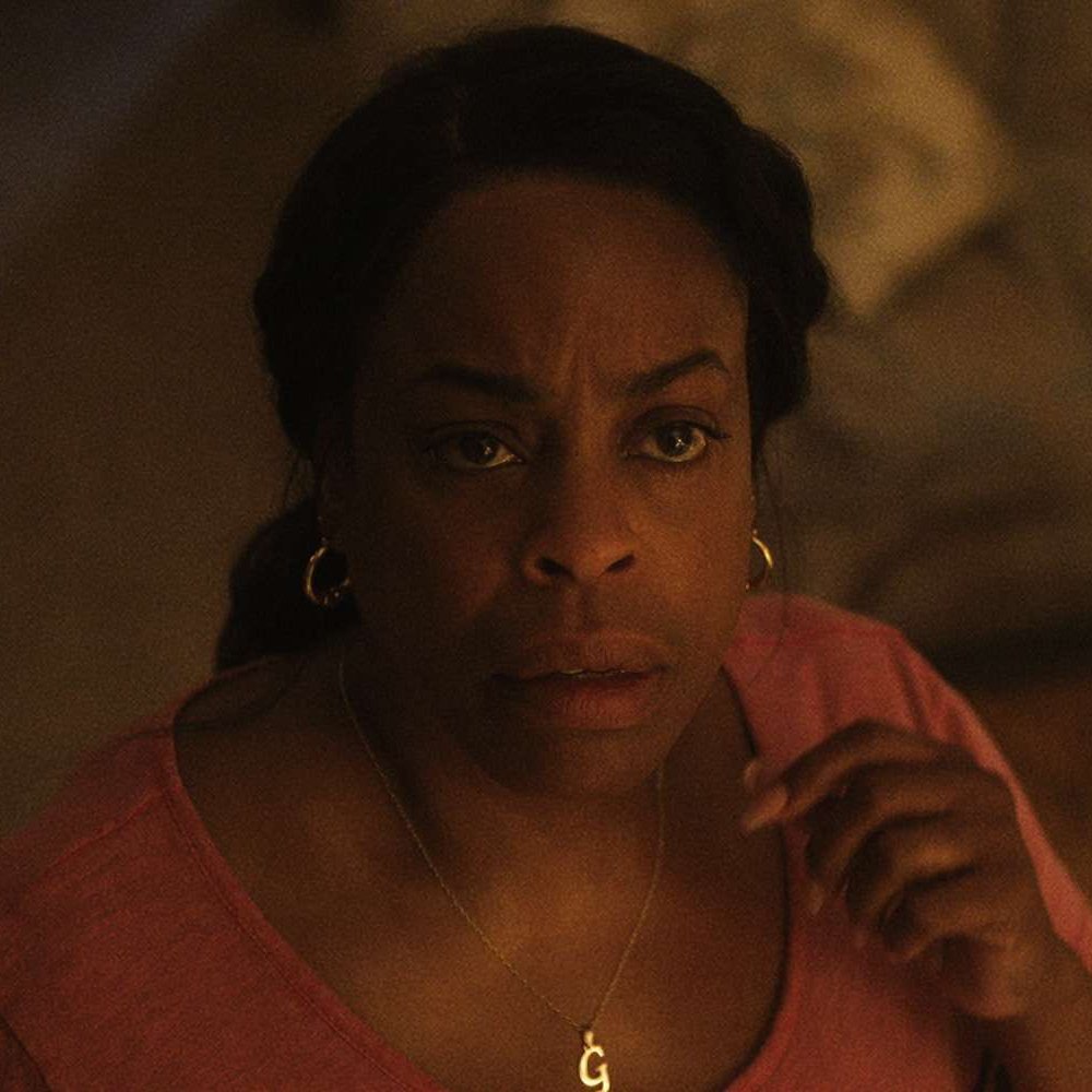 sboficial's tweet photo. 🏆 NIECY NASH-BETTS vence o Emmy de “Melhor Atriz Coadjuvante em Minissérie” por Dahmer. #EMMYs