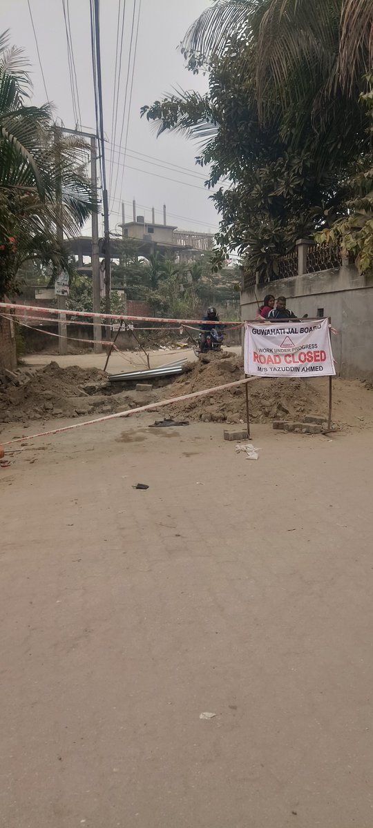 debajitsar's tweet photo. @himantabiswa Dear Sir, The contractors of JAIKA project digging our all surrounding roars since one month and blocked it unnecessary. It may cause major accident and we are suffering a lot since 1 month. All Niribili,  Surujmukhi, Barasha roads of Ghoramara area are blocked. https://t.co/AB9lpTDETk