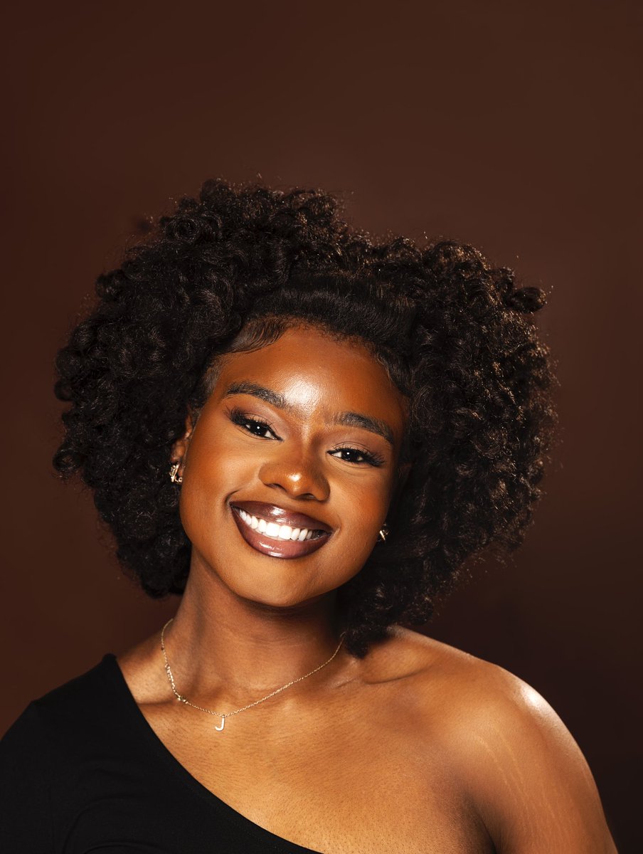 drefilmm's tweet photo. Headshots🤎 #blackqueen #photographer #photoshoot https://t.co/Cqto7VrQQq
