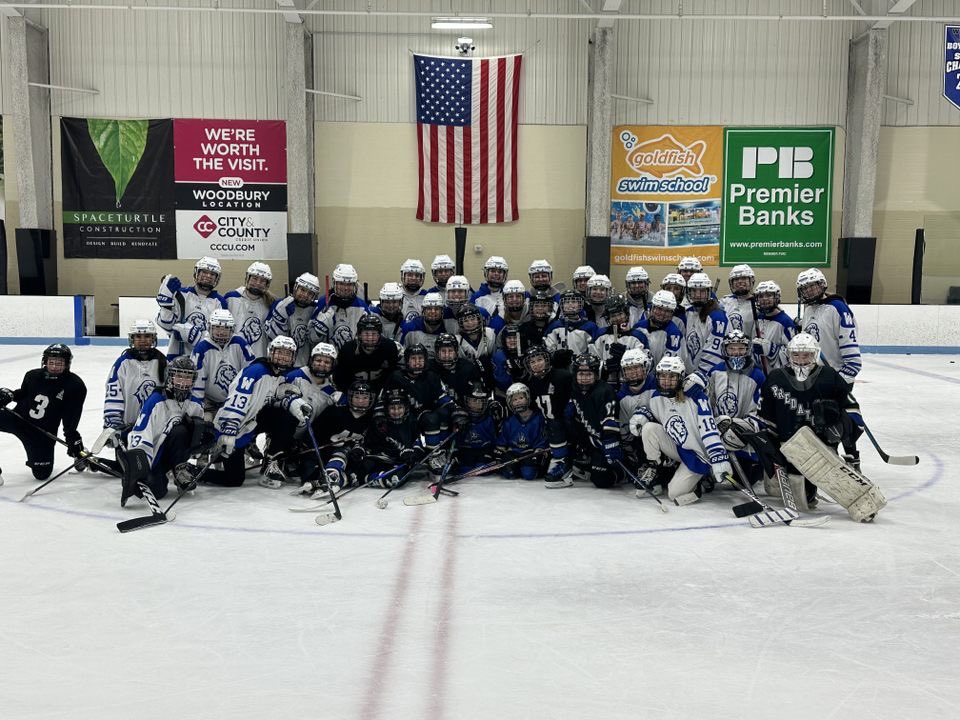 WBGirlsHockey's tweet photo. We had such a fun time skating with the Future Royals this afternoon. The future is bright for these kids!
#bleedblue #futureroyals https://t.co/UKq6A0dFyl