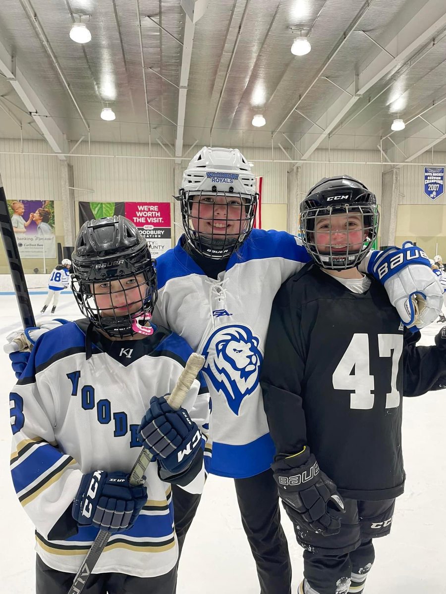 WBGirlsHockey's tweet photo. We had such a fun time skating with the Future Royals this afternoon. The future is bright for these kids!
#bleedblue #futureroyals https://t.co/UKq6A0dFyl