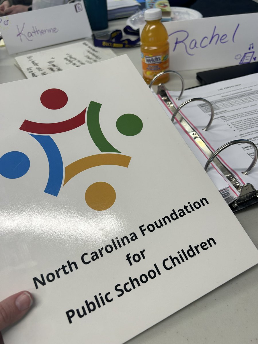 Rachel Frye tweet media