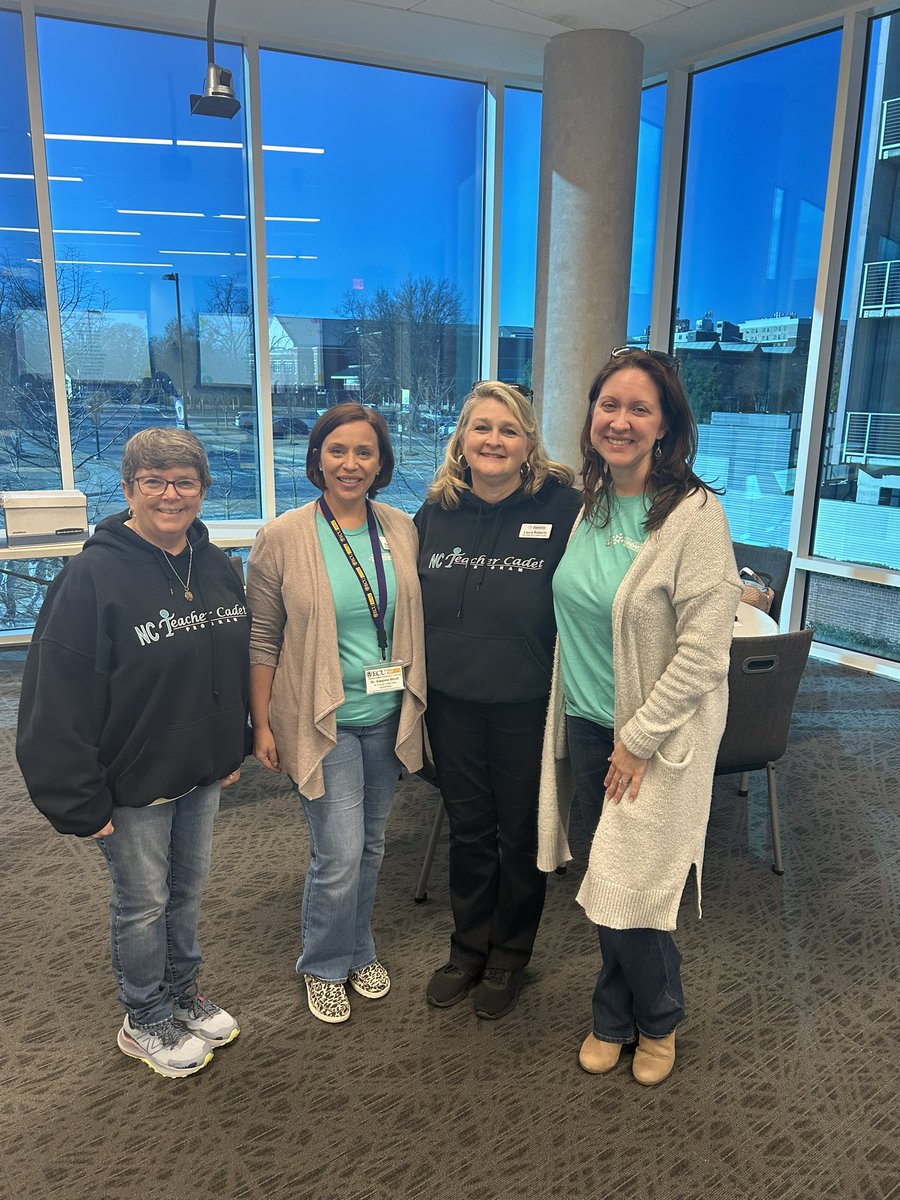 Rachel Frye tweet media