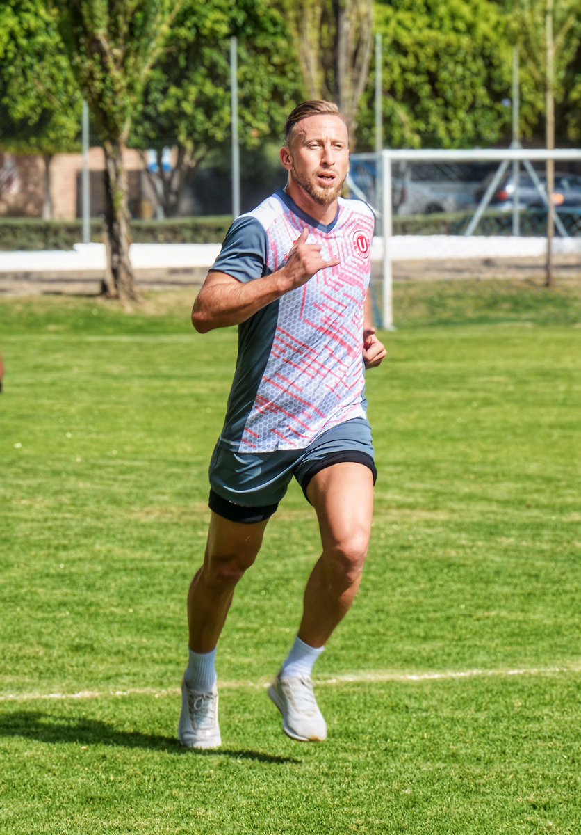 Tu vida se mueve en la dirección de los pensamientos que te dominan