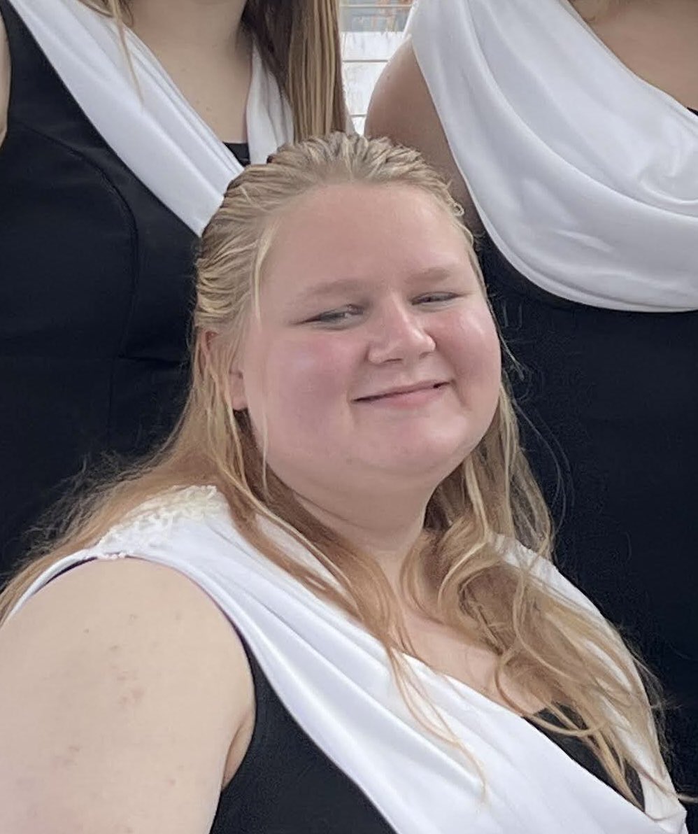 Two Riverdale students heading to Carnegie Hall in February, along with a local homeschool student. Congratulations, Jamie Hiatt, Lexi Sells, and Jenna Zehr!  <a href="/RiverdaleHighTN/">Riverdale HS</a> 

rcschools.net/apps/news/arti…