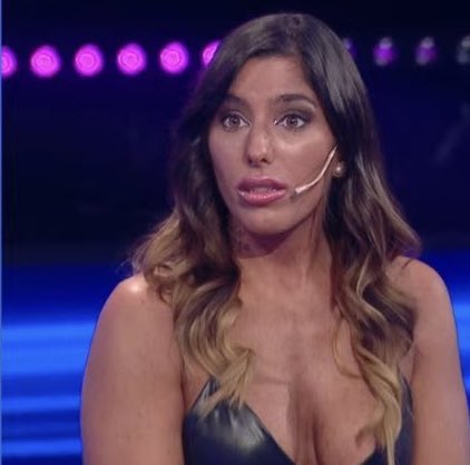 ¿A quien votarías en un REPECHAJE? 

🔁 ISABEL 

❤️ CATALINA 

#GranHermano 
(Ver encuesta abajo 👇🏻)