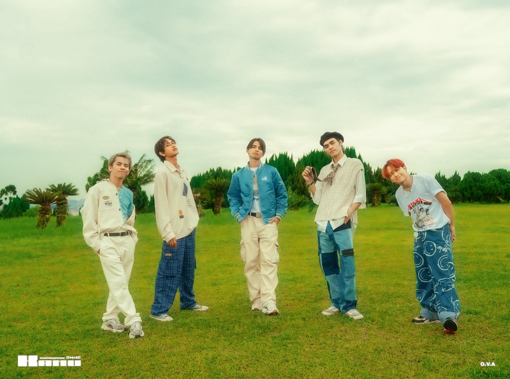 OVAOfficialMy's tweet photo. O.V.A - 'Kamu' MV | 19th January 2024 • 9PM MYT
Concept Photo - O.V.A
#OVA #OVERALL #OVA_Kamu
#OVAOfficial #HanyaKamu
#SyazwanOVA #DanielOVA #AddanOVA #ShaOVA #ArifOVA https://t.co/irCPVU6ukJ