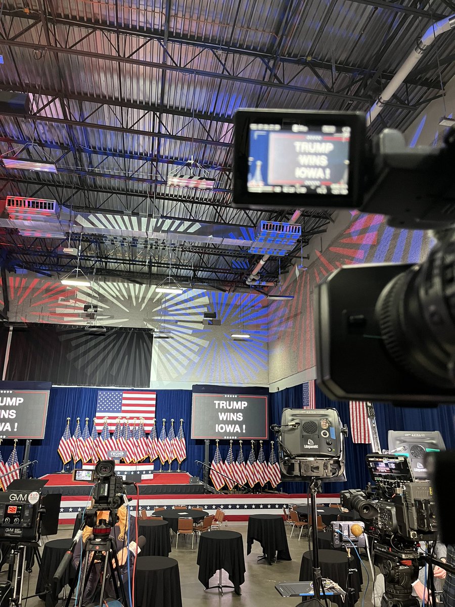 WEBN is at Trump’s Caucus Night Watch Party awaiting remarks as The Associated Press has already called the race in his favor. 

#2024Elections #IowaCaucus #Trump