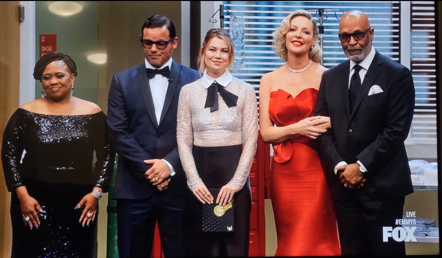 barbaratwbr's tweet photo. THAT’S MY FAMILY! ❤️🥹
#GreysAnatomy #EmmyAwards #Emmys https://t.co/Y0BOiMbmA9