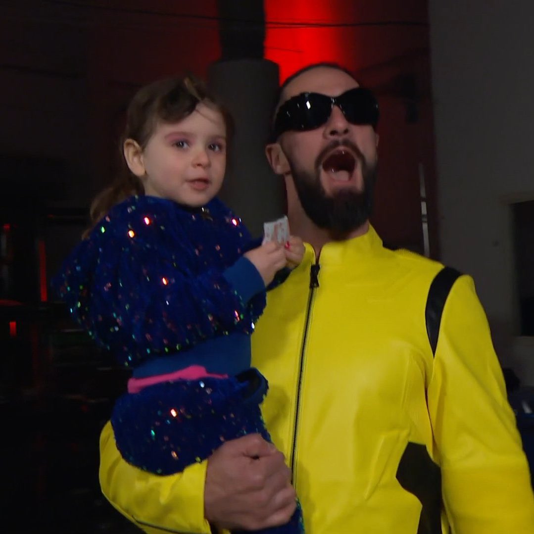 WWEonFOX's tweet photo. ❤️ https://t.co/r2alLn5Wx6